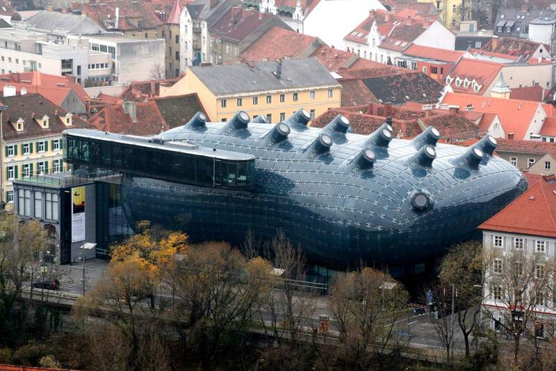 Kunsthaus Graz by Peter Cook and Colin Fournier