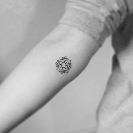 Cutest Minimalistic Tattoo Ideas