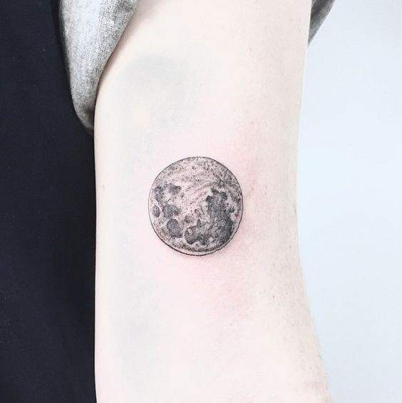 Cutest Minimalistic Tattoo Ideas