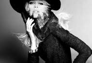 Claudia Schiffer by Tom Munro for Vogue Spain